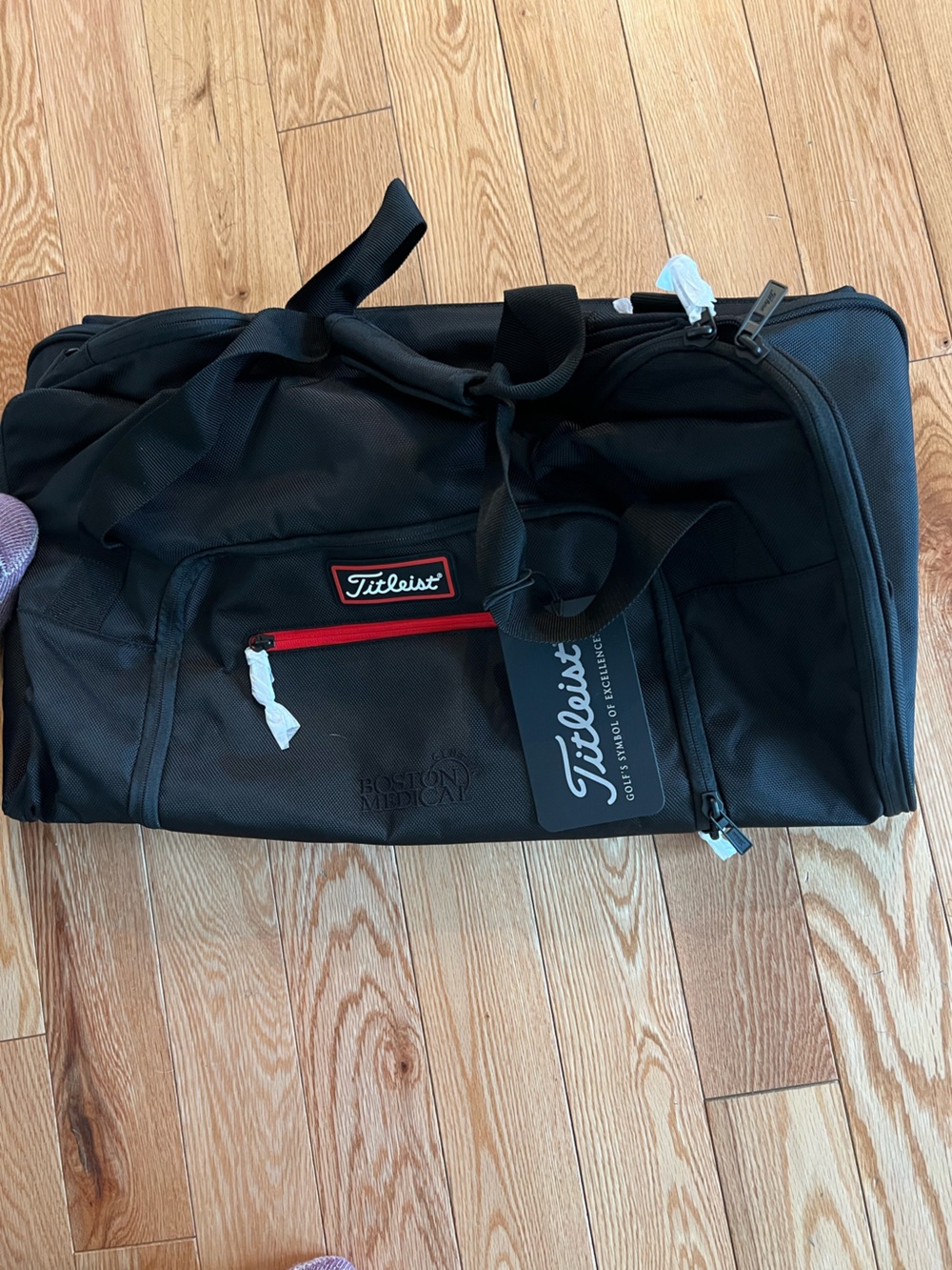 Titleist PLAYERS CONVERTIBLE DUFFEL BAG BLACK/RED